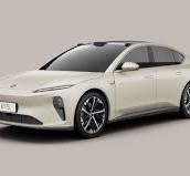 2024 NIO ET5 Mid-Size Luxury Electric Sedan - Mirror Pink / 75kWh