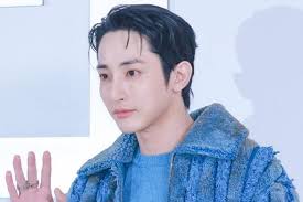 Who is IU's "younger brother" Kang Yoo-seok in "I Meet You at the End of  Time"? Appearing in "Hospital Playlist"