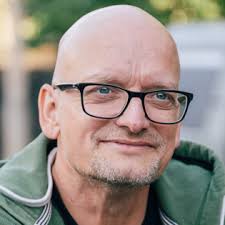 Berichte Podcasts kostenlos hören