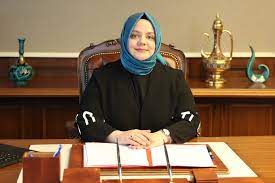 .cumhurbaşkanlığı'na bağlı olarak çalışan, çalışma, sosyal hizmetler ve aile işlerinden sorumlu olan bakanlıktır. T C Aile Calisma Ve Sosyal Hizmetler Bakanligi Zehra Zumrut Selcuk Biography
