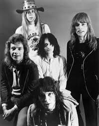 Black Bands Of The 70s Yes The Best Iteration Yes Band Rock And Roll Progressive Rock