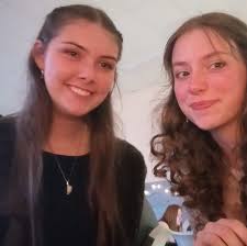 Lydia Hill and Leonard Kidd's Wedding Website