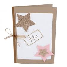 Bei der gestaltung besitzen sie natürlich alle freiheiten, um den platz in der menükarte optimal zu nutzen und die gewählte schrift nach ihren. Menukarte Weihnachten Sterne Gepragt In Hellbraun Rosa Tafeldeko De