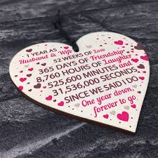 Sparkle your 1st wedding anniversary gift with a splash of romance. 1st Anniversary Gift For Husband And Wife 1st Anniversary Gifts