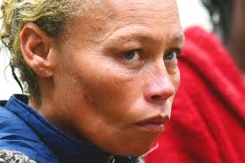 Vermiste Joslin (6) se ma, Kelly Smith, glo in tronk aangerand