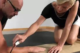 Neue Drucke, neue Musik: Kultur-Club Frankenthal mit Ruth Hutter und Klaus  Kummer