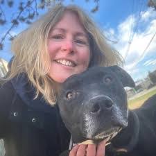 Susan Mech's Instagram, Twitter & Facebook