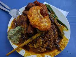 Puri and sue 6 months ago. Nasi Kandar Loaded With Gravy Picture Of Deen Maju Penang Island Tripadvisor