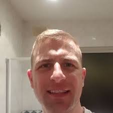 Darren Egan's Instagram, Twitter & Facebook