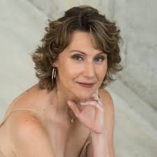 Hire Carrie Marshall