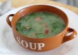 Caldo Verde Para 30 Pessoas Quantidade Caldo Verde A Moda Da Tati Com Imagens Receitas De Caldos Caldos Receitas