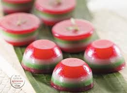 Video diatas juga menampilkan tips dan trik mengukus cake supaya hasil cake menjadi cantik dan permukaannya. Resep Kue Pepe Mangkuk