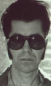 Luke !!! What a voice ,,, one of the greatest if not the greatest (matter  of opinion and each to there own) this is very good collection,, but so  many to choose