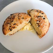 It is a relatively plain keto recipe, but you could always add some cocoa nibs or dark chocolate chips to. Keto Recipe Low Carb Savory Cream Cheese Muffins With Everything But The Bagel Seasoning By Jen Fisch Via Keto I Keto Recipes Seasoning Recipes Cheese Muffins
