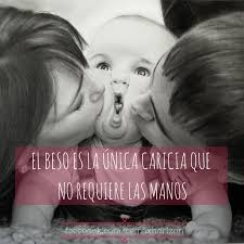 Las cinco noticias más leídas. El Beso Es La Unica Caricia Que No Requiere Las Manos Besos Frases Amor Caricias Dulce Bebe Dia Internacional Del Beso Besos Frases Sentimientos