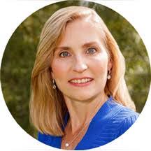 Jacqueline Mahan's Instagram, Twitter & Facebook