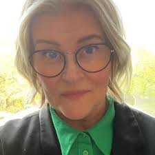 Banken är med och driver samhällsutvecklingen