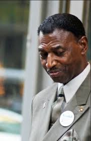 Who remember the State Street preacher May 22nd 1938 he still living born  in Mississippi, but Chicago he was State Street preacher, AKA Mr Samuel  Chambers. He's 85 now but soon will