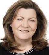 Lori Schallenberger's Instagram, Twitter & Facebook