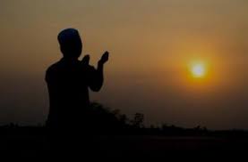 Sementara puasa ayyamul bidh adalah puasa sunnah setiap tanggal 13, 14, 15 atau pertengahan bulan hijriyah (h). Begini Niat Puasa Qadha Sekaligus Puasa Senin Kamis Simak Penjelasannya Matamata Com