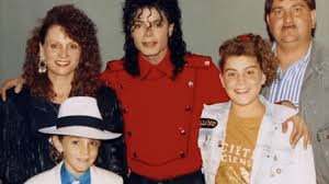 Michael Jackson - More Countries Pull Star'S Songs From Radio Stations  Around The World After Sick Leaving Neverland Documentary | The Sun