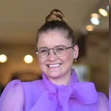 Com Elas, recebe hoje Juliana Schaefer