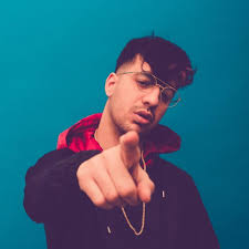 Ufo361 Aka Ufuk Bayraktar Darkwallpaperiphone Ufo361 Aka Ufuk Bayraktar Deutsch Rap Deutsche Rapperin Rap