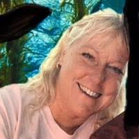 8 "Suzanne Haller" profiles