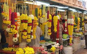 Acme fresh market's floral department features a large selection of fresh roses, cut flowers and bouquets. Wholesale Flower Market In Pune Gultekdi Floweraura