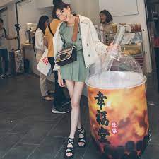 clinaliu บน instagram 手搖飲料絕對是每個台灣人的習慣我這個人對飲料的堅持絕對是比照挑對象的真的有點開心 幸福堂的西門町全球旗艦店開幕了 而且這次一起上市嚐鮮的飲料有四種讓你喝了絕對幸福滿分