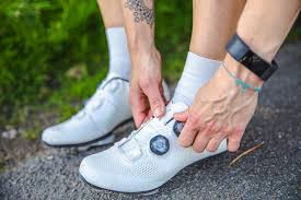 Shifting showcase gui new january. Why Are Cheaper Cycling Shoes Wider Cycling Weekly