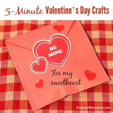 You can surprise your kids with a little bag in their lunch. 5 Minute Valentine S Day Crafts Cards Gifts