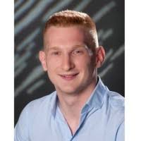 100+ ملفًا شخصيًا يحتوي على “Sterzik”