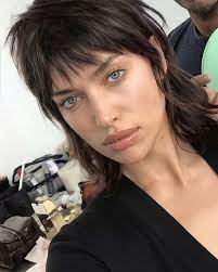 Ti viene in mente il taglio di capelli dei calciatori dell'epoca? Tendenze Capelli 2022 I Tagli Di Tendenza Da Provare Subito Io Donna