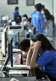 Jika bekerja di perusahaan umumnya ada jaminan kesehatan yang bentuknya bermacam macam. Tips Karier 6 Hal Buruk Yang Tak Perlu Dilakukan Di Kantor