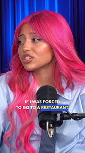 Miranda Hess's Instagram, Twitter & Facebook