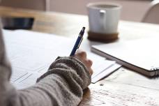 In the Blink of an I: A Creative Flash Writing Workshop