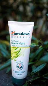 Nah gaes ada sedikit penjelas dari produk himalaya.maaf jika video nya masih ada yang salah,dari kata2,sikap dll. Atasi Jerawat Dengan Himalaya Purifying Neem Mask Azariatika