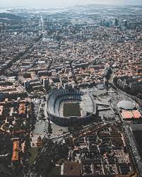El fc barcelona ha expresado al ayuntamiento la voluntad de impulsar una serie de pequeños cambios arquitectónicos en el proyecto espai barça para hacerlo más sostenible y tecnológico. Futbol On Twitter Hoy En Esta Ciudad Barcelona Vs Real Madrid