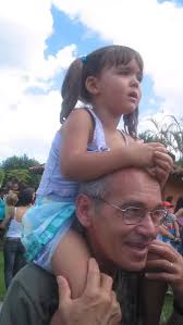 Obrigado pelo carinho! Ouçam Terno de Madeira