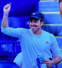 Born 10 october 1979), nicknamed el vampiro (spanish: La Cara De Emocion Del Nico La Arenga Del Abuelo Facebook