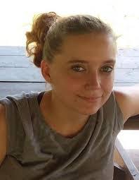 Ashley Goad's Instagram, Twitter & Facebook