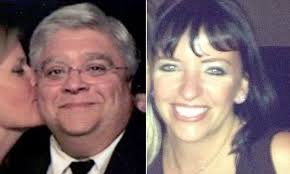 Judge awards $53,000 engagement ring to woman dumped via text message