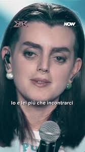 Da cantautrice emozionale a Heather Parisi: un cambiamento rapido!