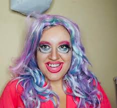 Lemme see your coolest Halloween costumes in the comments! (Pic for  attention 😂)