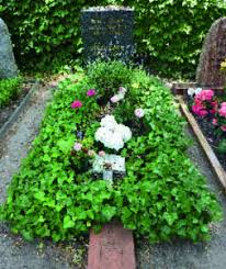 Der Kunstlerfriedhof Berlin Friedenau Kunstlerkolonie Berlin E V Der Maler Friedhof Ehrenburger