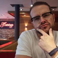 David Mole (@_HouseofDavid)