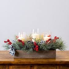 Buffalo Check And Red Berries Crate Centerpiece Christmas Centerpieces Diy Christmas Table Decorations Natural Christmas Decor