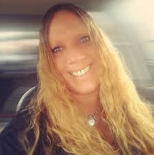 Evi Antoniou's Instagram, Twitter & Facebook