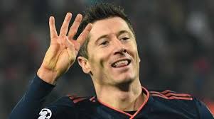 Diese statistik zeigt, in welchem zeitraum des spiels der spieler seine tore geschossen hat. Fc Bayern Feiert Supertorjager Lewandowski Baden Online Nachrichten Der Ortenau Offenburger Tageblatt